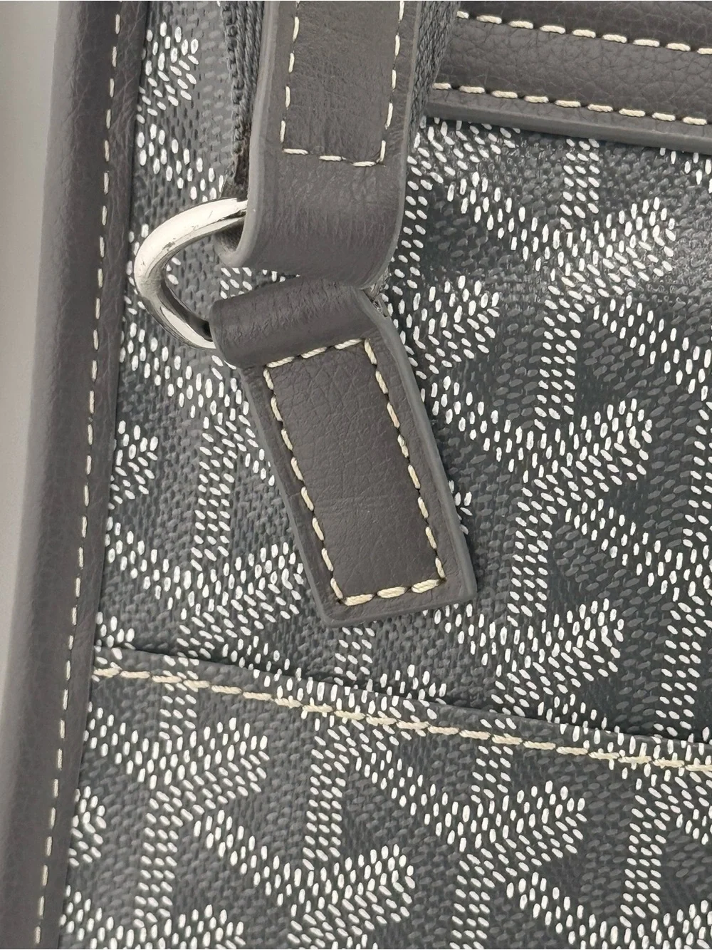 Goyard Coursier Messenger
